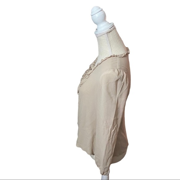 Pendleton Khaki Semi-Sheer 100% Silk Ruffled Neck Button Front LS Blouse Women 8 - Picture 3 of 10